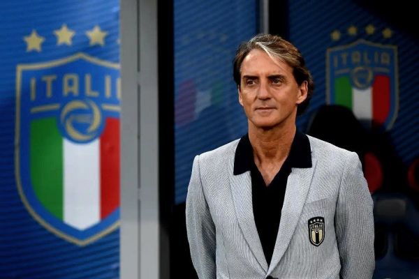 مربی سابق ایتالیا نزدیکتر از همیشه به نیمکت بیانکونری