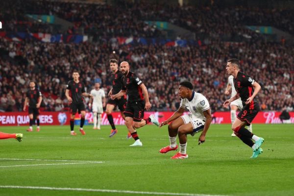  شروع کار توخل در انگلیس با پیروزی