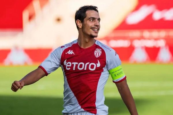 ادعای ترنسفرمارکت؛ بنیدر سپاهانی شد