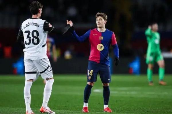  فدراسیون فوتبال اسپانیا سه بازیکن بارسلونا را پس فرستاد