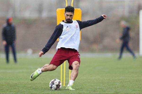  تمرین تیم ملی نه، سروش و عالیشاه همچنان در پرسپولیس