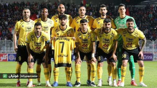 سپاهان در سالی که گذشت؛ قهرمانی و حاشیه