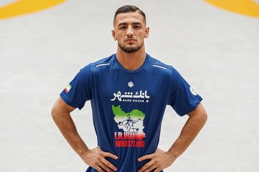 آزادکار تیم ملی با وجود روسها و ژاپنیها کار سختی در اردن داریم