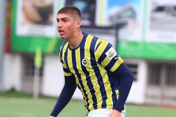  منچستریونایتد در تلاش برای جذب پدیده فنرباغچه