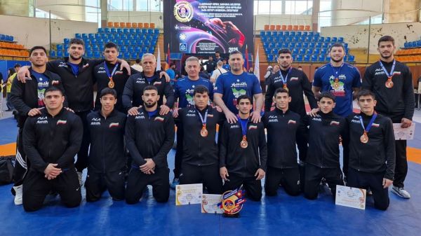  قهرمانی جوانان ایران در مسابقات کشتی‌ آزاد ارمنستان