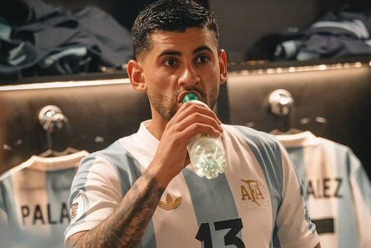 تمجید اسطوره اینتر از مدافع تاتنهام