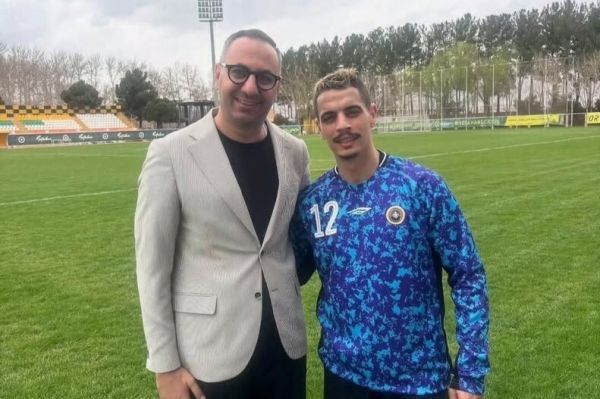 دلیل عدم رونمایی از بازیکن جدید سپاهان چیست