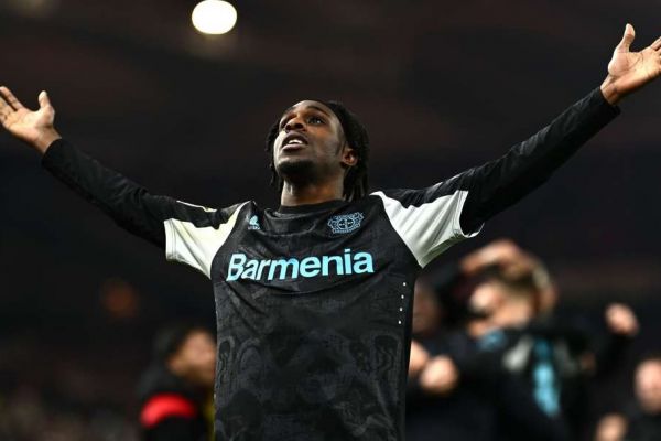 مذاکره اولیه لیورپول با جانشین هلندی ترنت الکساندر آرنولد