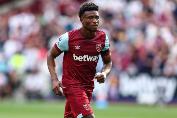 ستاره غنایی وستهام همتیمی کریستیانو رونالدو میشود