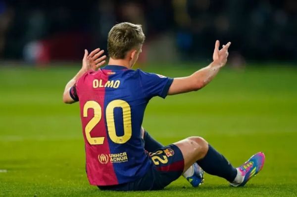 اتفاقی که فلیک را در نیمه اول عصبانی و نگران کرد عکس