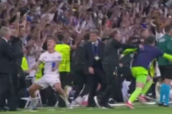 عکس؛ خوشحالی جالبی که کروس پس از گل خوسلو انجام داده بود