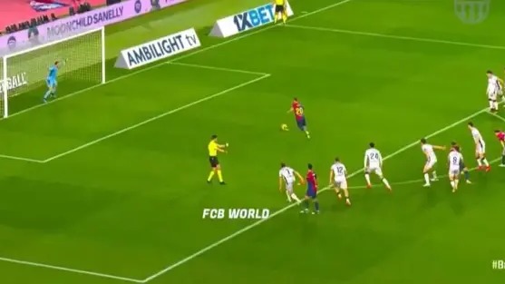  عکسی که نشان می‌دهد چرا پنالتی اولمو تکرار شد