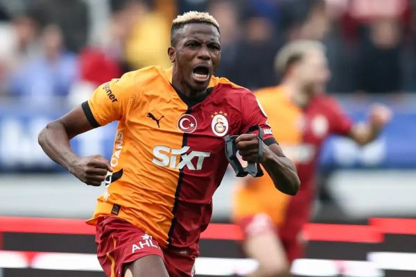  2 وظیفه منچستریونایتد در پنجره تابستانی