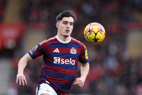 گزینه جدید لیورپول برای جانشینی ترنت الکساندر آرنولد