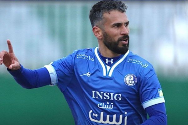  حمایت ویژه استقلال خوزستان از شهباززاده  عکس