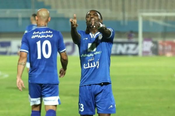  شادی گل بیفوما، به یاد شادی گل بیرانوند   عکس