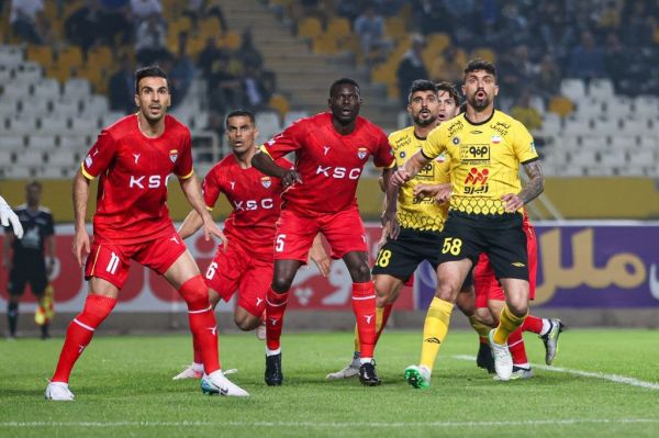 برد سپاهان مقابل فولاد با ۲ گل بهخودی ملوان از سد مس گذشت