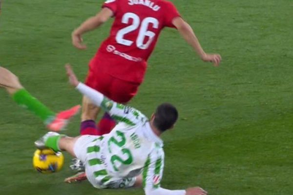  کارت زرد عجیبی که ایسکو را از بازی با بارسلونا محروم کرد