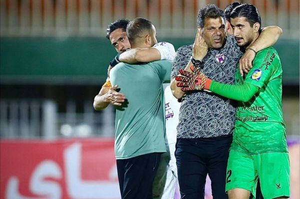 آرشا شکوری؛ هم ناجی دروازه، هم گلساز برای هوادار