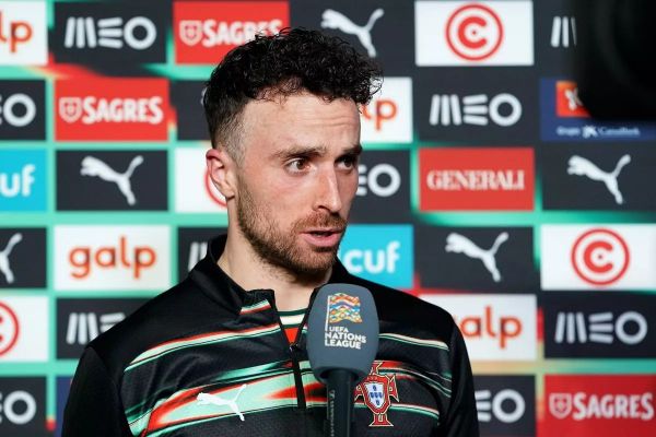  کار دشوار مهاجم لیورپول برای جلب رضایت سرمربی تیم