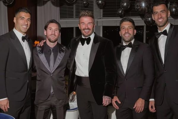 عکس؛ مسی و سوارز در جشن تولد دیوید بکام