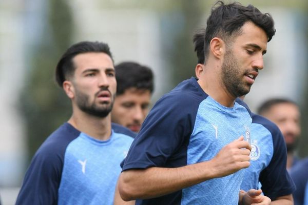  بازگشت هافبک استقلال برابر تراکتور