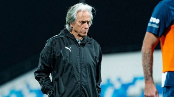 سرمربی الهلال به راحتی هدایت برزیل را نمیپذیرد