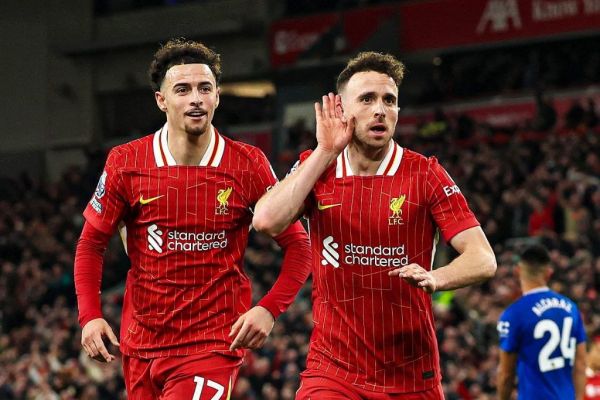  برد تیم اسلوت در دربی با گلزنی ستاره پرتغالی