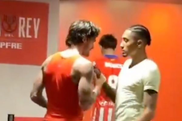  عکس؛ رافینیا و عوض کردن پیراهن با بازیکن آرژانتینی