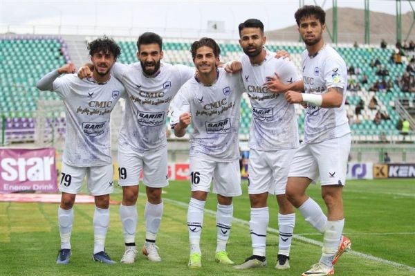 ذوبآهن صفر - چادرملو یک پایان خَش تعطیلات در فولادشهر