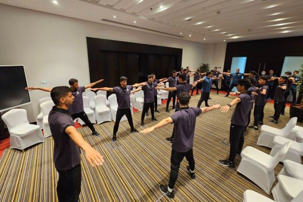 تمرین کششی تیم ملی نوجوانان صبح بازی با کره شمالی