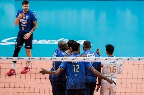  پیروزی یاران کریمی در لیگ والیبال برزیل