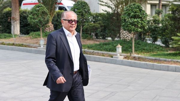  درباره برکناریِ شهرام دبیری؛ معاونِ فوتبالی پزشکیان رفت