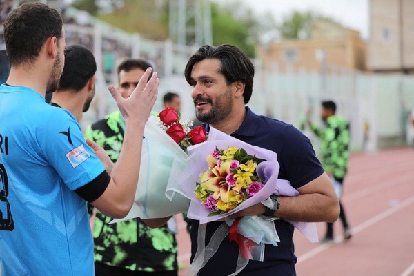 دقیقی بازیکنان خیبر به زندگی شخصیشان بهتر برسند زیرا سنگین بودند