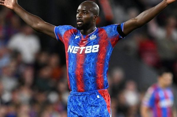 رقابت تنگاتنگ غولهای اروپایی برای جذب ستاره گلزن کریستال پالاس