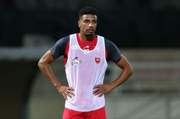  مدافع پرسپولیس مشتری پیدا کرد