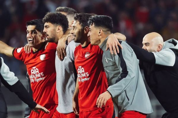 خوشبختی تراکتور؛ نیمکتی بدون حاشیه و حسودی