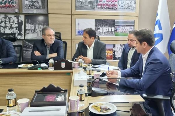  برگزاری نشست دبیرکل با روسای دپارتمان‌های فدراسیون