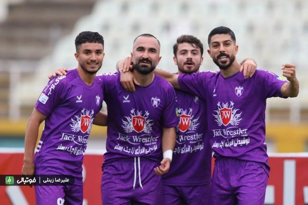 این هوادار، آن هوادار نیست معجزه خلق می شود