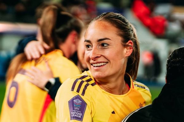  از طوفان آلمان و اسپانیا تا شکست عجیب انگلیس در فوتبال زنان