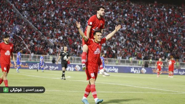 سناریوی رویایی برای تراکتور؛ فقط 9 امتیاز تا قهرمانی میمانَد