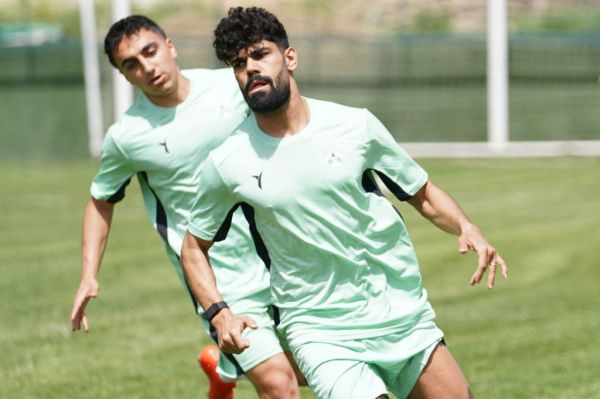  گزارش تصویری  تمرین ذوب آهن، پنجشنبه 21 فروردین