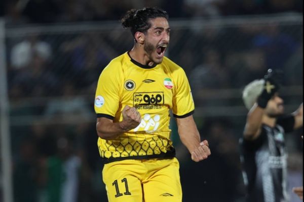 طلسم ستاره سپاهان شکسته شد؛ آقاییپور بالاخره گل زد