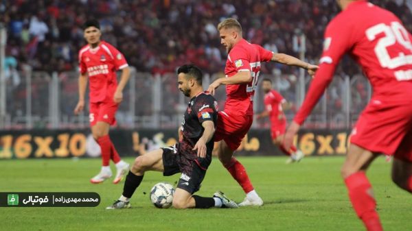 نساجی صفر - پرسپولیس یک مرگبارترین اشتباه یامگا