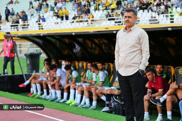  پورموسوی  ‌در لیگ‌ برتر می‌مانیم