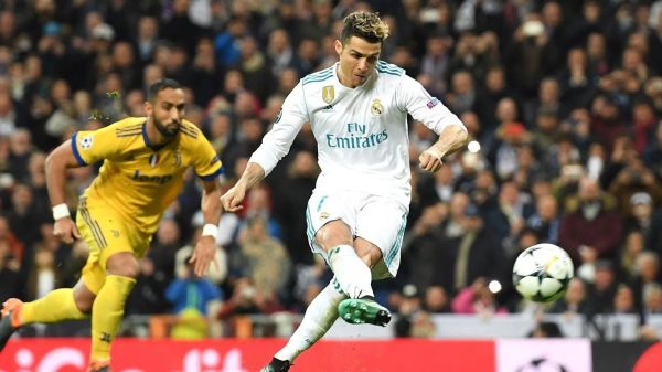  گذشت هفت سال از پنالتی لحظه آخری رونالدو به یوونتوس  عکس