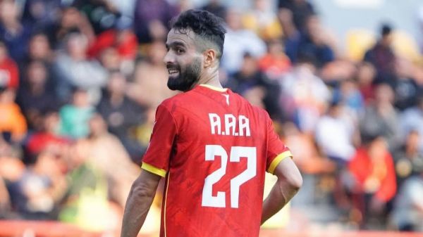 علیاصغر اعرابی در گفتوگو با فوتبالی بهخاطر یحیی گلمحمدی فولاد را انتخاب کردم