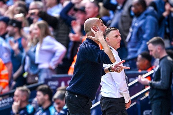  عکس؛ واکنش گواردیولا به هو شدن در ورزشگاه اتحاد