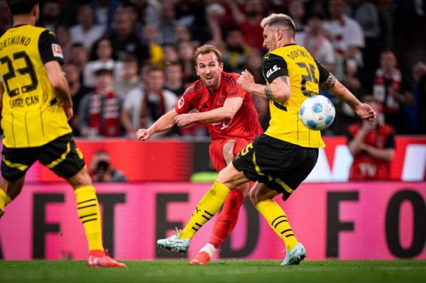 درکلاسیکر برنده نداشت؛ تساوی دو غول فوتبال آلمان در بازی بزرگ هفته