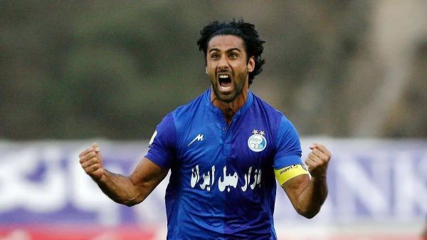 کاپیتانی استقلال؛ رویای فرهاد مجیدی با یک لنگه جوراب